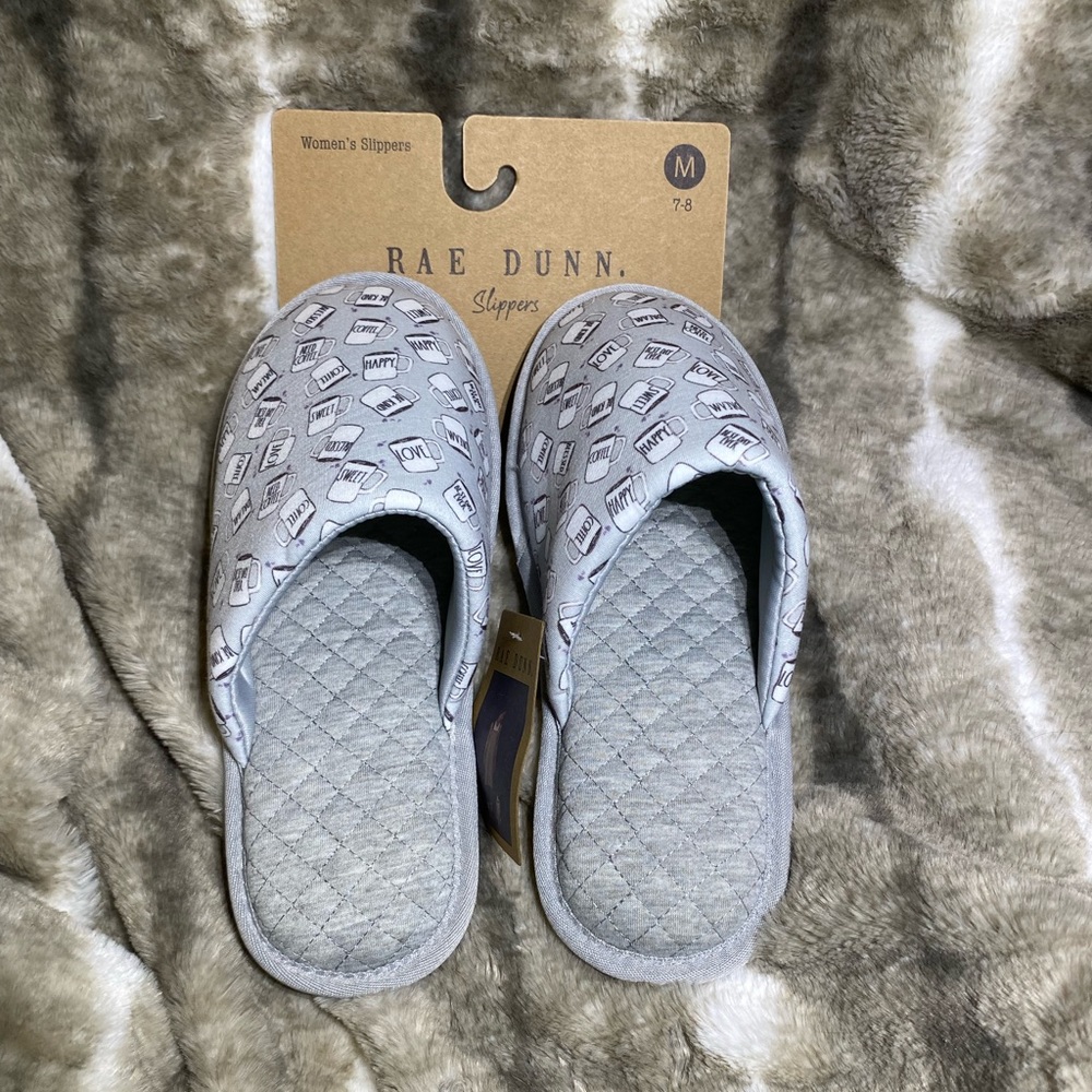 NWT Rae Dunn M Slippers